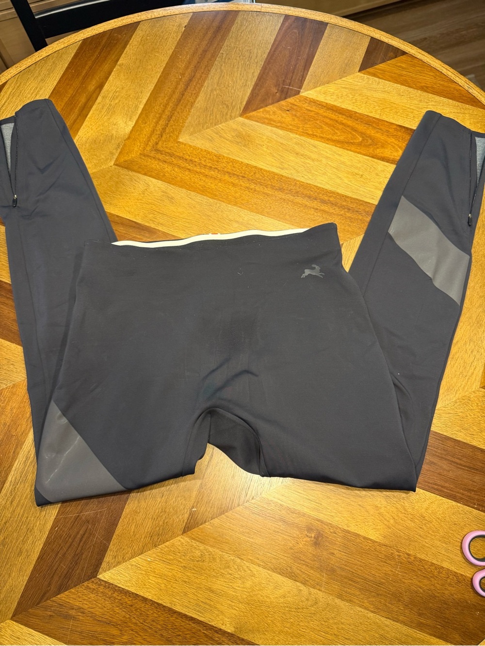 Tracksmith NDO Black Men's Running Leggings with Gray Panels